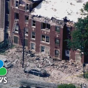 At Least Eight Injured In Chicago Building Collapse