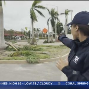 Fort Myers residents get first hand look at Ian's aftermath