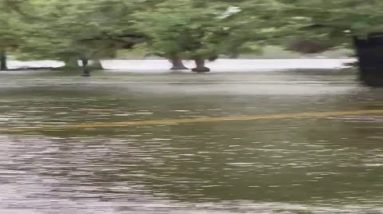 Hurricane Ian: Flooding cover streets in Orlando