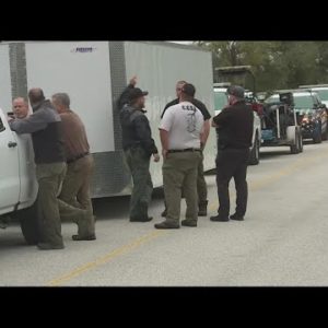 'Be safe and do God's work'| Clay County officers head to Southwest Florida after Hurricane Ian
