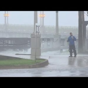 'It's getting pretty intense:' Waves coming up from seawall in St. Augustine