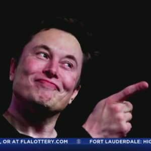 Elon Musk closes deal to acquire Twitter