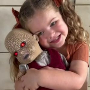 Florida girl has a favorite new toy in time for Halloween