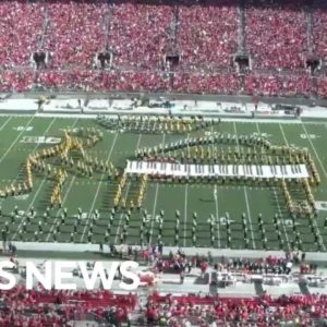 Ohio State marching band pays tribute to Elton John