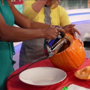 Using TikTok hacks to clean your pumpkin