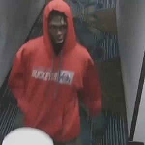 BSO detectives searching for suspects after sports fan allegedly robbed, pistol whipped in Dania...