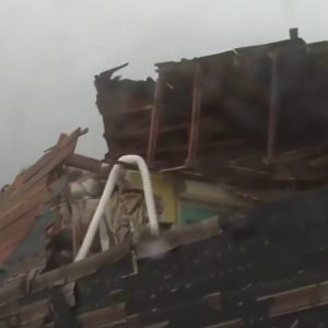 Wilbur-by-the-Sea homes collapse into ocean after Nicole strikes Florida