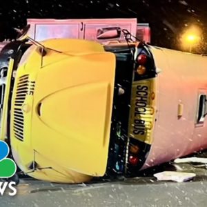 At Least 16 Hurt After Semi Crashes Into Chicago Bus Carrying Hockey Team
