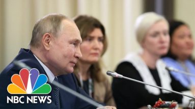Putin Tells Russian Military Mothers: 'We Share Your Pain'