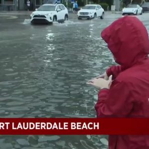 State Road A1A partially floods in Fort Lauderdale Beach