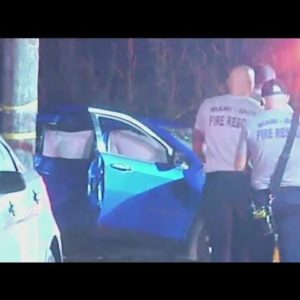 SW Miami-Dade police investigate violent crash