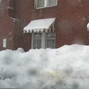 WATCH LIVE | Feet of snow pile up in New York