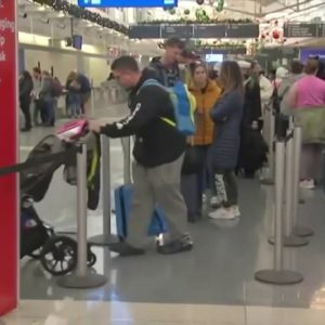 Travel troubles continue for Southwest Airline customers at South Florida airports