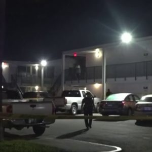 Man found shot at Orlando motel