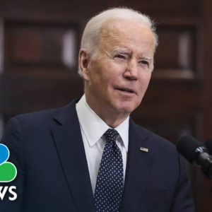 LIVE: Biden Delivers Remarks and Signs Bill to Avert Rail Strike | NBC News