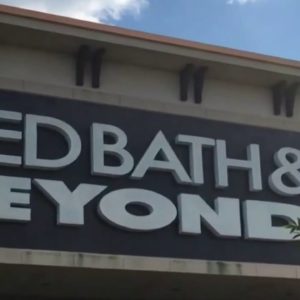 Bed Bath & Beyond's stock falls as company warns of bankruptcy