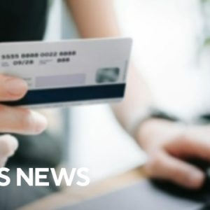 MoneyWatch: More Americans turn to credit cards amid inflation and rising costs