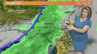 Warm breezes with a weak front on the way; rain in Jacksonville by Saturday night and Sunday