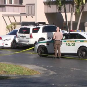 Homeowner shoots intruder in southwest Miami-Dade