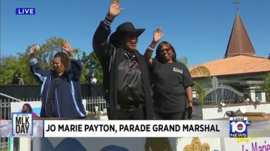 Jo Marie Payton serves as parade grand marshal