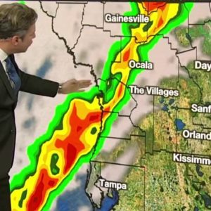 Line of storms to move through Florida