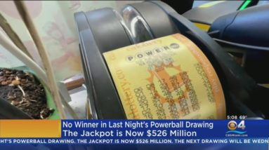 No big winner, Powerball jackpot rolls over to $526 million