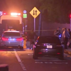 2 killed in northwest Miami-Dade shooting