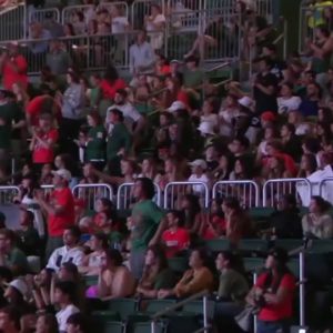 South Florida fans show support for Miami, FAU after crushing Final Four losses