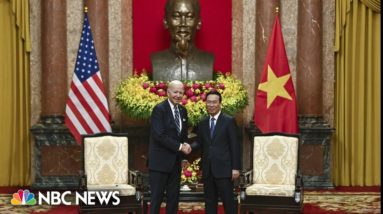Biden wraps up Vietnam visit following G20 summit